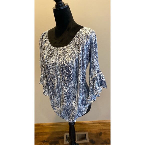 Off (or On!) Shoulder Blouse Size Large Blue Paisley Print  Boho Peasant Top - Picture 5 of 10